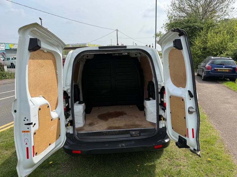 2019 Ford Transit Courier 1.5 TDCi Van [6 Speed] 15 FORD DEALER SERVICES CAMBELT REPLACED PLUS VA...