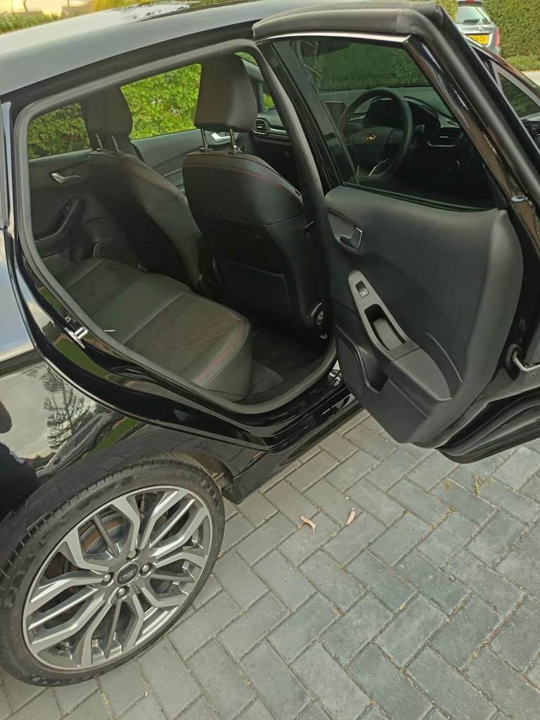 Ford, FIESTA, Hatchback, 2023, Manual, 999 (cc), 5 doors ST-Line X