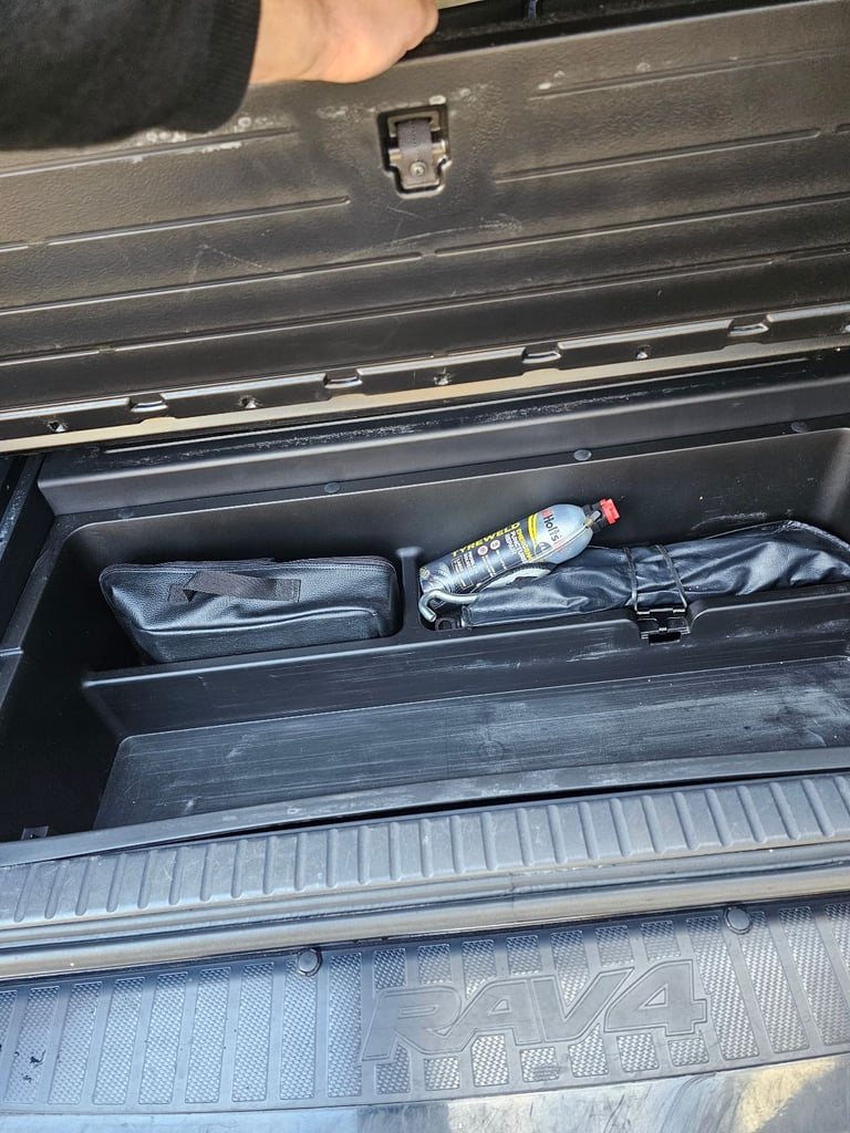 Toyota, RAV 4, Estate, 2010, Manual, 2231 (cc), 5 doors