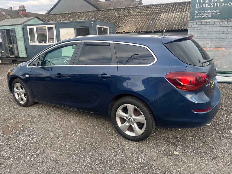 2011 Vauxhall Astra 2.0 CDTi 16V SRi 5dr Auto ESTATE Diesel Automatic