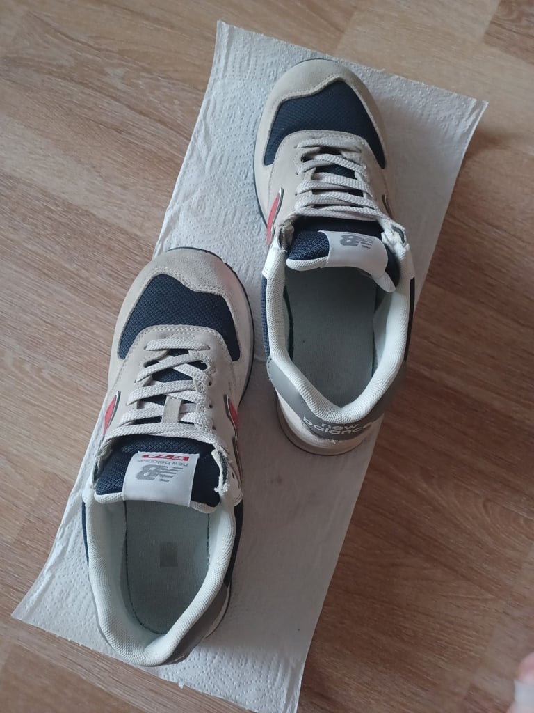 image for New Balance Beige and Navy Trainers