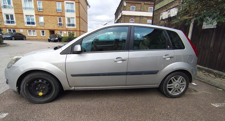 Ford, FIESTA, Hatchback, 2005, Other, 1596 (cc), 5 doors
