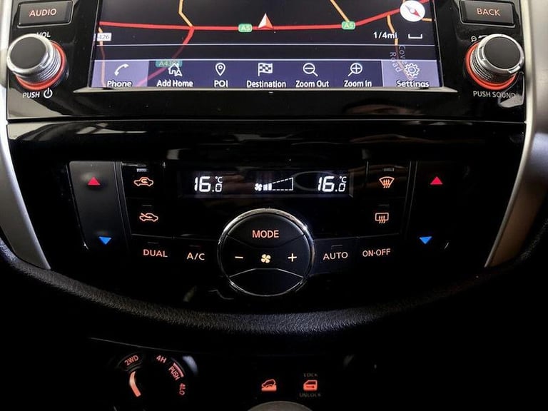 2021 Nissan Navara DoubleCab PickUp N-Connecta 2.3dCi 190 TT 4WD Auto PICK UP DIESEL Automatic