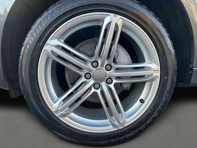 2015 Audi Q5 TDI QUATTRO S LINE PLUS Estate Diesel Automatic