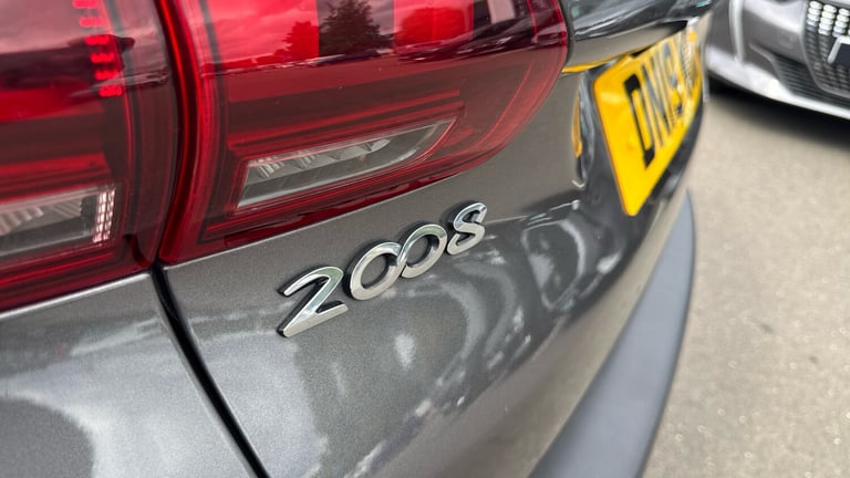 2019 Peugeot 2008 1.5 BlueHDi GT Line SUV 5dr Diesel Manual Euro 6 (s/s) (100 ps) SUV Diesel Manual
