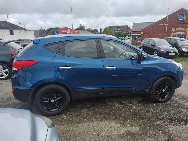 2015 Hyundai Ix35 2.4 PETROL AUTOMATIC VERY RARE WITH ONLY 70,000MILES 2 OWNER  PETROL Automatic