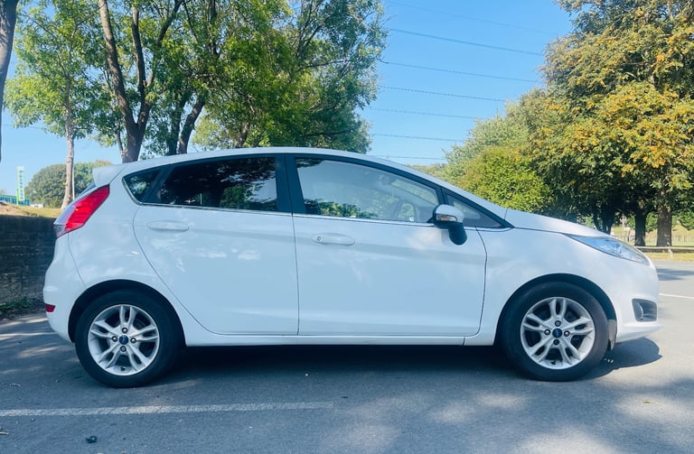 Ford FIESTA 2015, Manual 1.25 petrol, long mot, px or swap possible, 5 doors