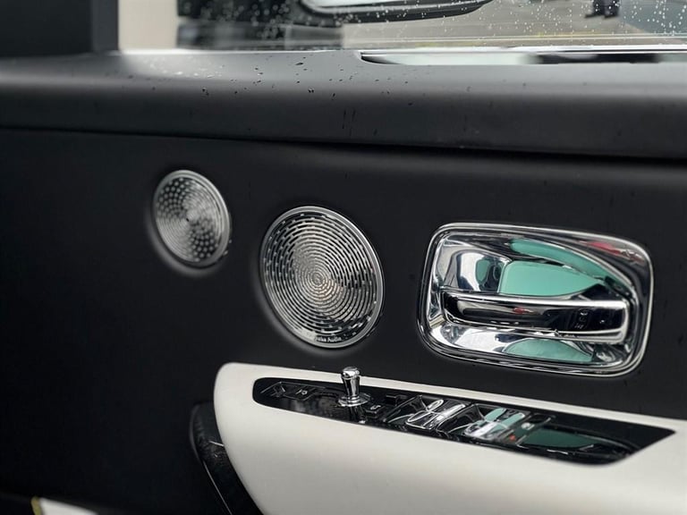 ROLLS ROYCE CULLINAN BLACK BADGE AUTO