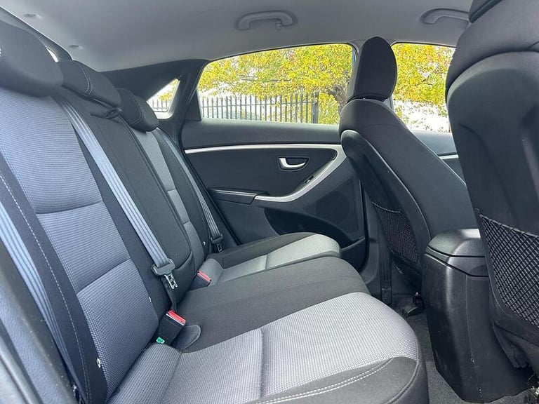 2015 Hyundai i30 1.6 CRDi Blue Drive SE Hatchback 5dr Diesel Manual Euro 6 (s/s) (110 ps) Hatchba...