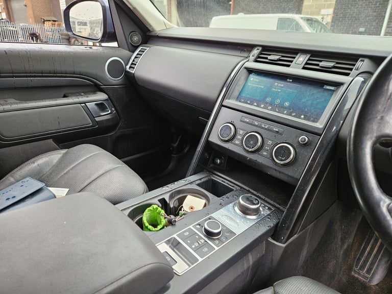 2018 68 Land Rover Discovery 3.0 SDV6 306 S Commercial Auto Damaged Salvage