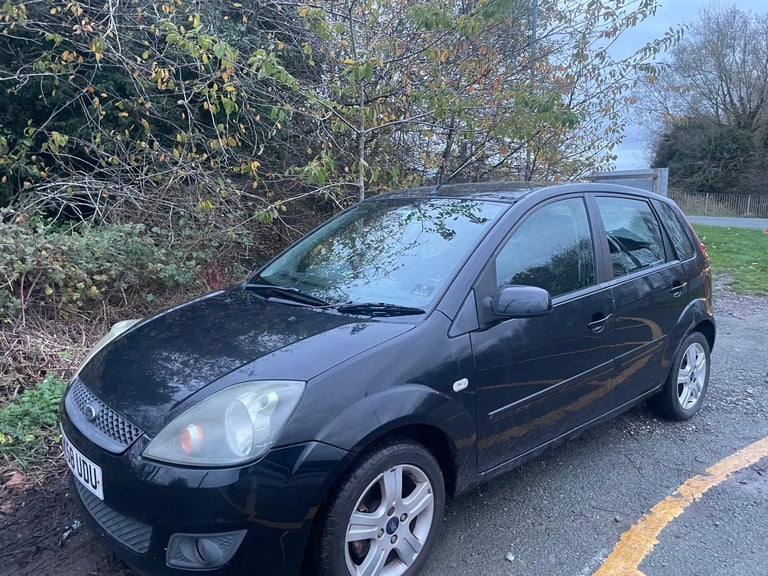 image for FORD FIESTA 1.4 ZETEC CLIMATE 58 REG 5 DOOR 75175 MILES 12 MONTHS MOT LOW INSURANCE 48+MPG