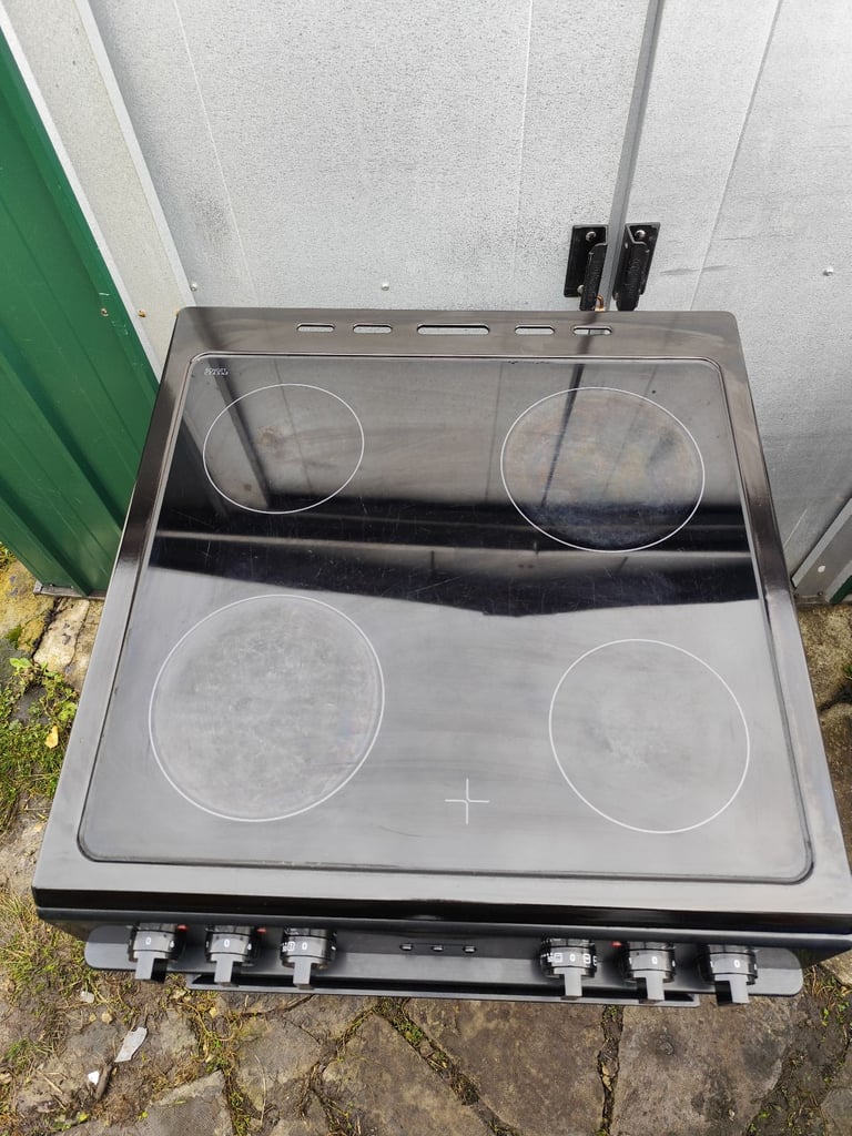 Bush 60cm Electric Cooker