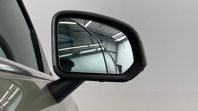 2024 Volvo XC40 Ultra, B3 Mild hybrid, Petrol, Bright (Blond Leather, Panoramic Sunroof) Estate P...