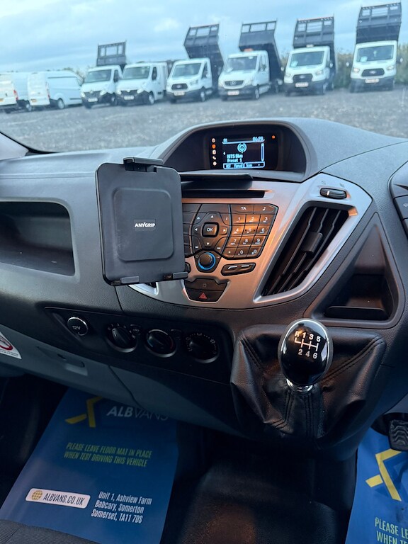 2013 Ford Transit Custom 2.2 TDCi 125ps Low Roof Trend Van PANEL VAN DIESEL Manual