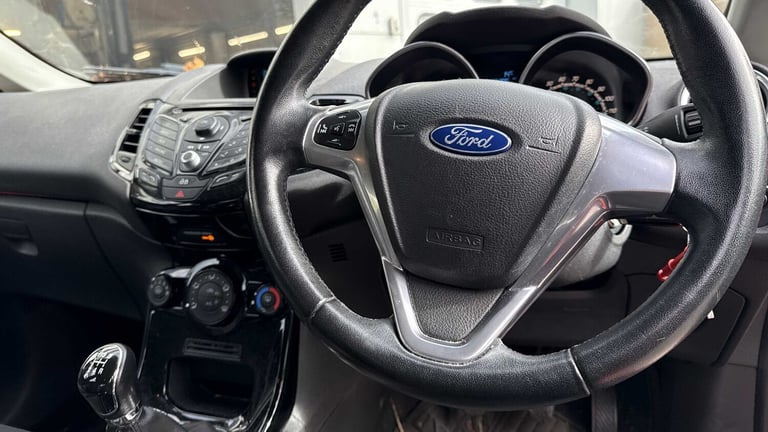 2013 Ford Fiesta 1.25 82 Zetec 5dr Hatchback Petrol Manual