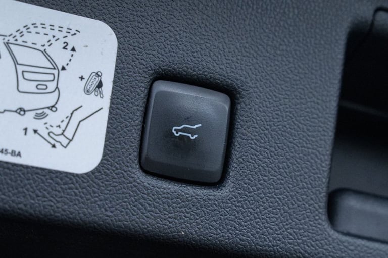 2021 Ford Kuga 2.5 EcoBoost Duratec 14.4kWh ST-Line X First Edition SUV 5dr Petrol Plug-in Automatic