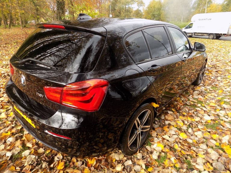 2019 BMW 1 Series 118i [1.5] Sport 5dr [Nav/Servotronic] HATCHBACK Petrol Automatic