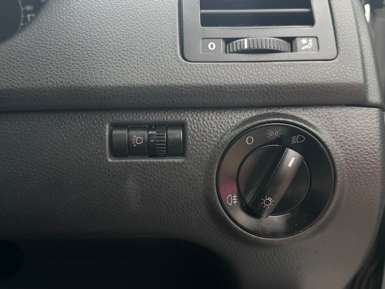 2003 Volkswagen Polo 1.4 S 75 5dr Auto [AC] HATCHBACK Petrol Automatic