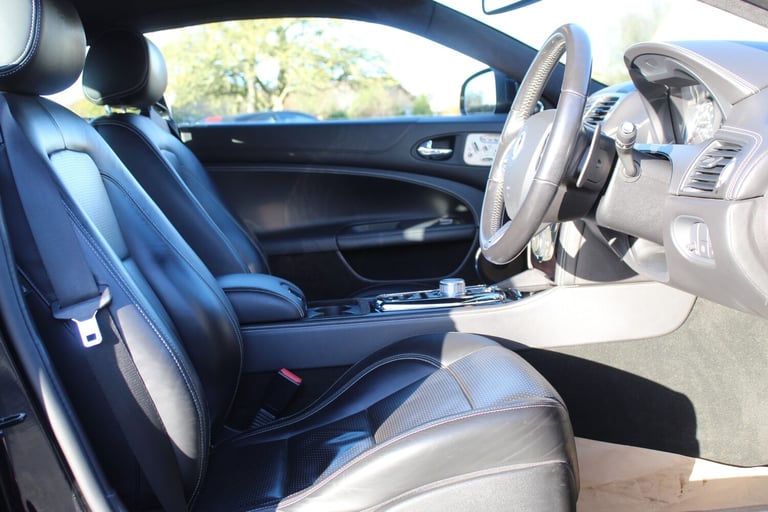 SuperCharged, Low miles, 2 Keys 