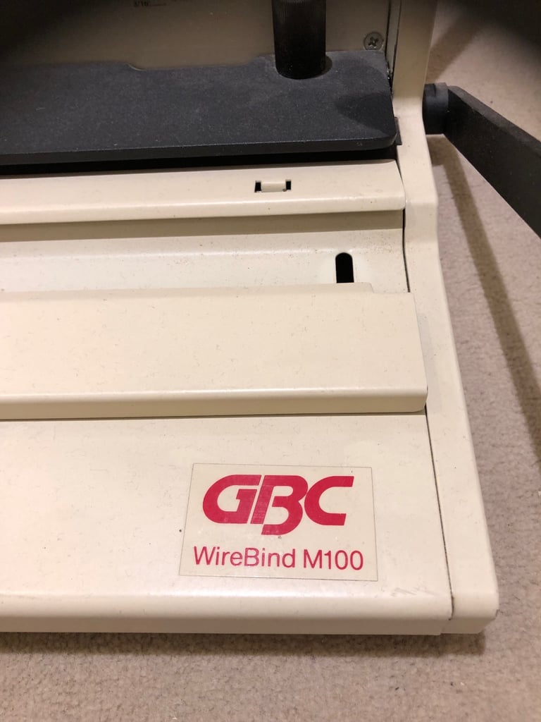 Wire binder machine GBC Wirebind M100