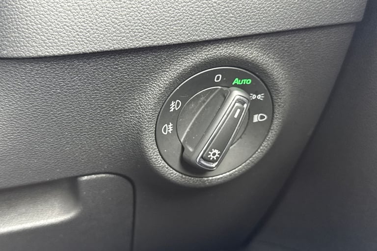 2023 Skoda Karoq 1.5 TSI ACT SE L DSG Euro 6 (s/s) 5dr SUV PETROL Automatic