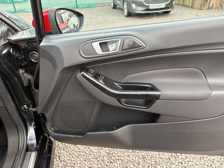 2017 Ford Fiesta 1.0T EcoBoost ST-Line Euro 6 (s/s) 3dr HATCHBACK Petrol Manual