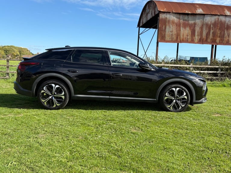 2022 Citroen C5 X 1.2 PureTech 130 Shine 5dr EAT8 SALOON PETROL Automatic