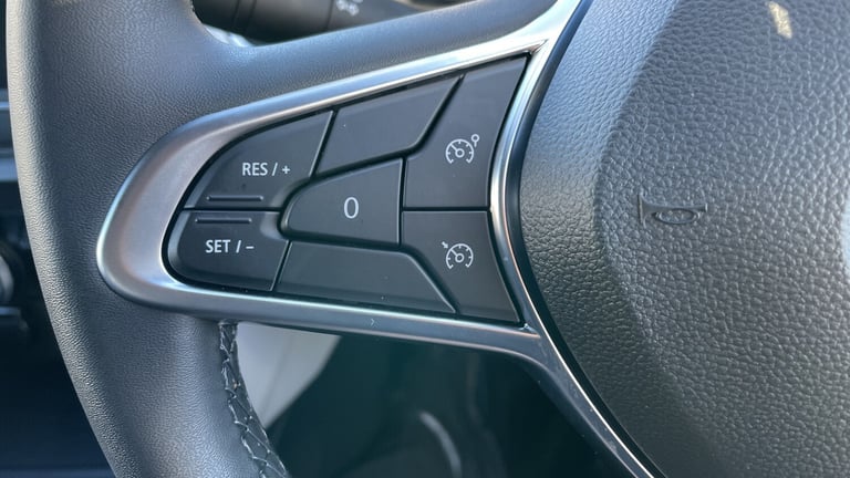 2022 Renault Clio 1.6 E-TECH full hybrid 145 Techno 5dr Auto Hybrid Hatchback Hatchback Hybrid Au...