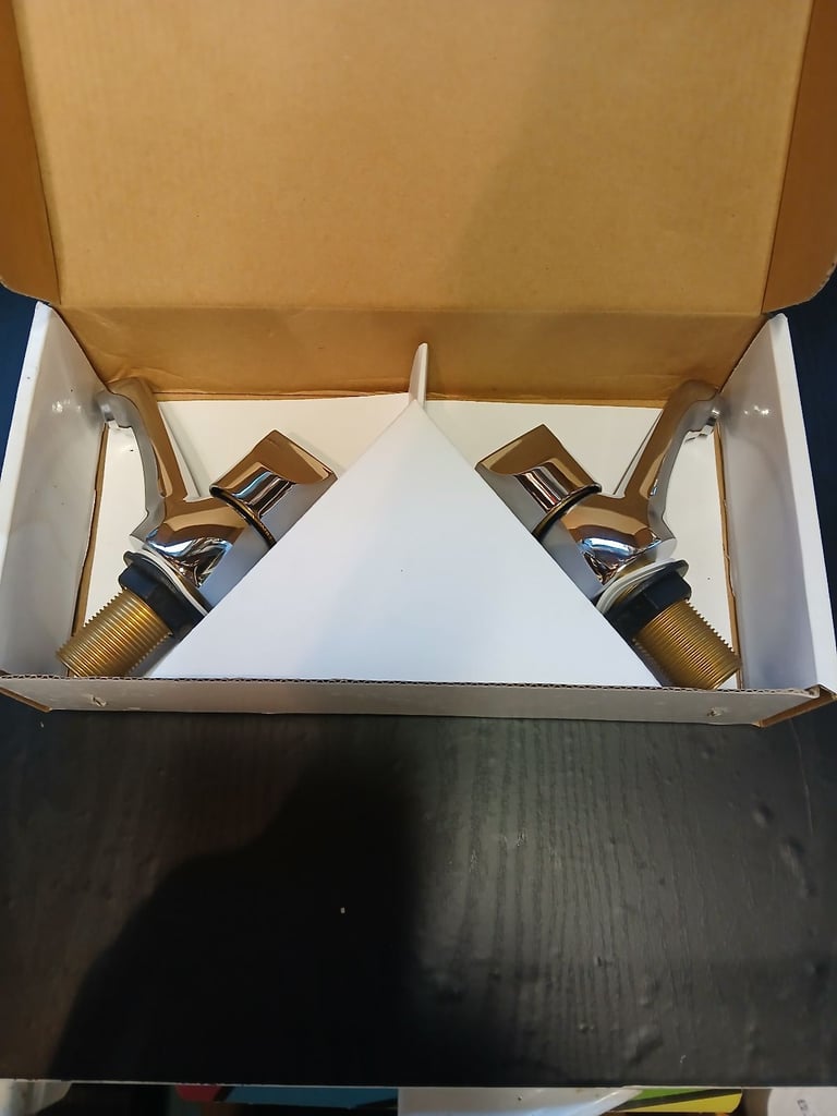 Bathroom taps 