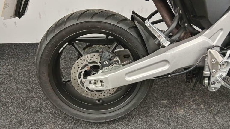 YAMAHA MT-03 ** MOT SEPTEMBER 2026 - HAND GUARDS - STANDARD SPEC ** 