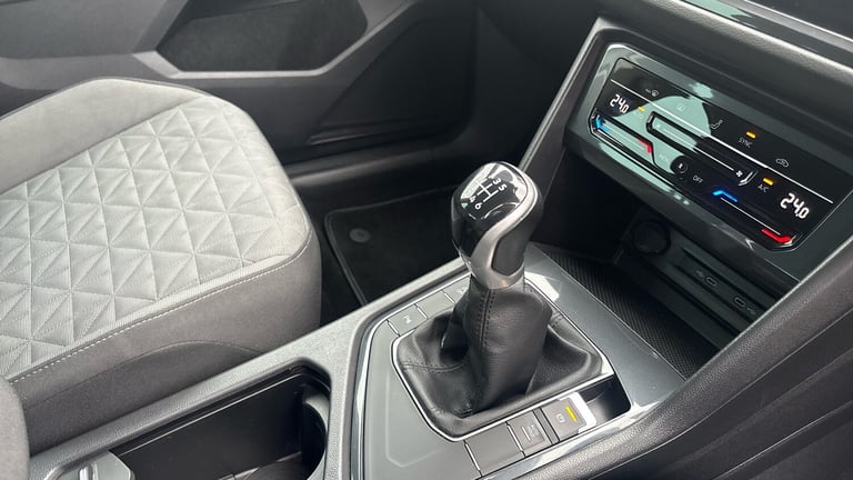 2021 Volkswagen Tiguan 1.5 TSI 150 Life 5dr Petrol Estate Estate Petrol Manual