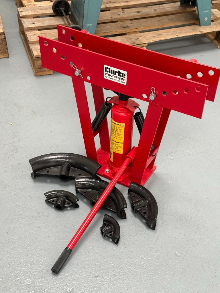 CLARKE CHV12B PORTABLE 12 TONNE HYDRAULIC PIPE BENDER in Malvern