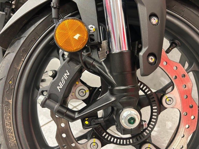 75/2025 Honda CB125R - ONLY 532 MILES!! - STUNNING!