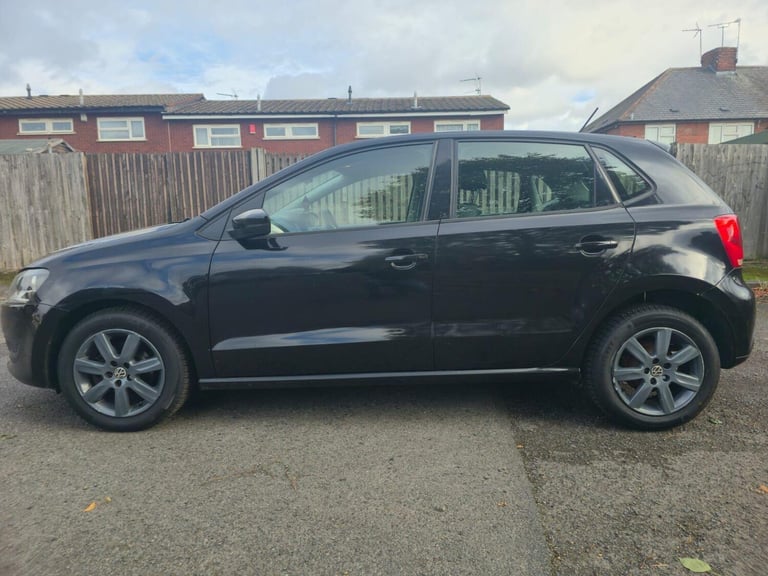 2010 Volkswagen Polo 1.2 70 SE 5dr HATCHBACK PETROL Manual