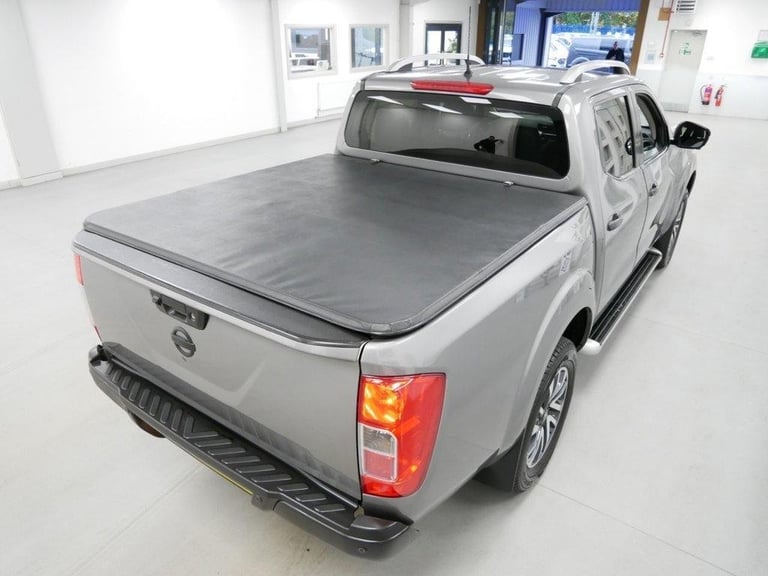 2018 NISSAN NAVARA 2.3 DCI 190 BHP TEKNA EDITION 4WD MANUAL ( NO VAT ! )