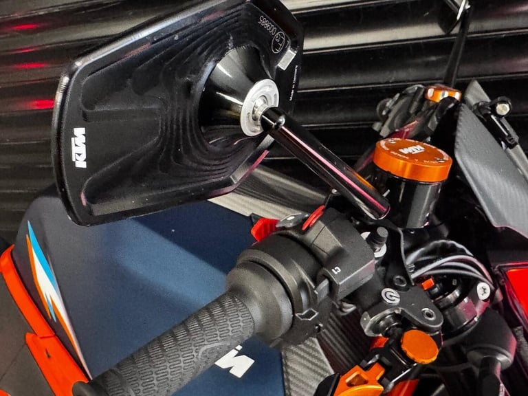 KTM 1290 RR R-R Special Edition Full Titanium Akrapovic  Many KTM Power Parts O