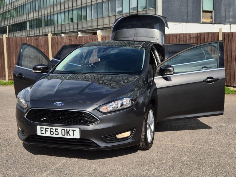 2015 Ford Focus 1.6 Zetec Powershift Euro 6 5dr HATCHBACK Petrol Automatic