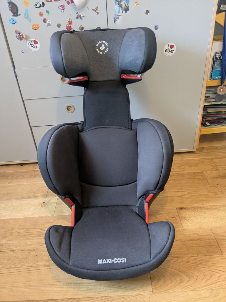 Two Maxi Cosi Car Seats