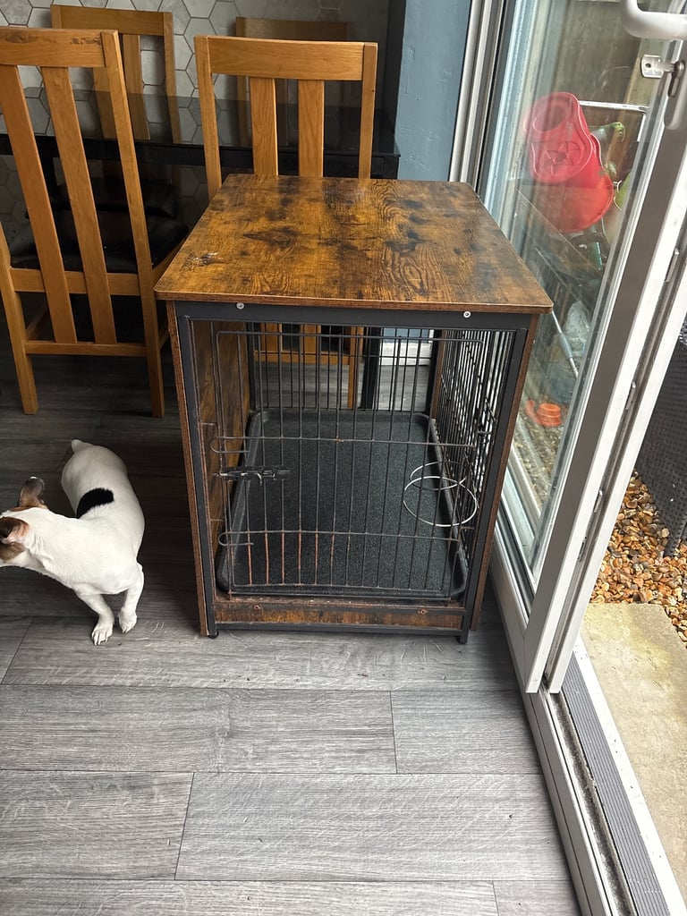 Dog cage 