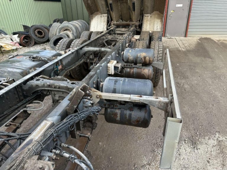 Scania P370 CB 8X4 MANUAL GEARBOX EURO 6 TIPPER