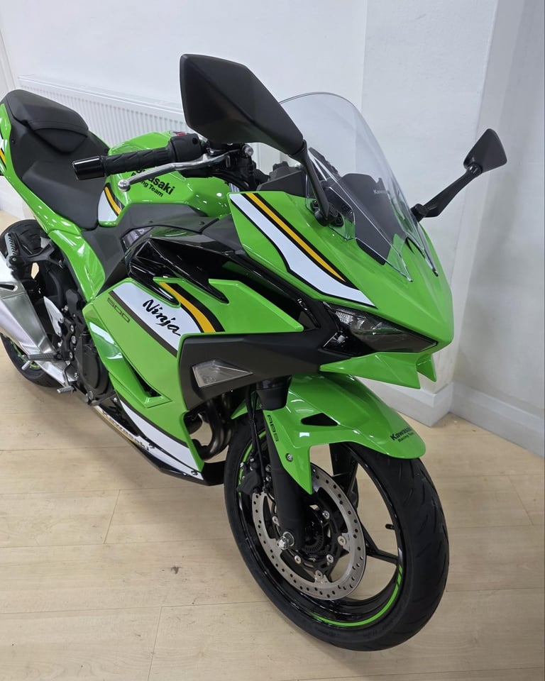 Kawasaki Ninja 500 SE