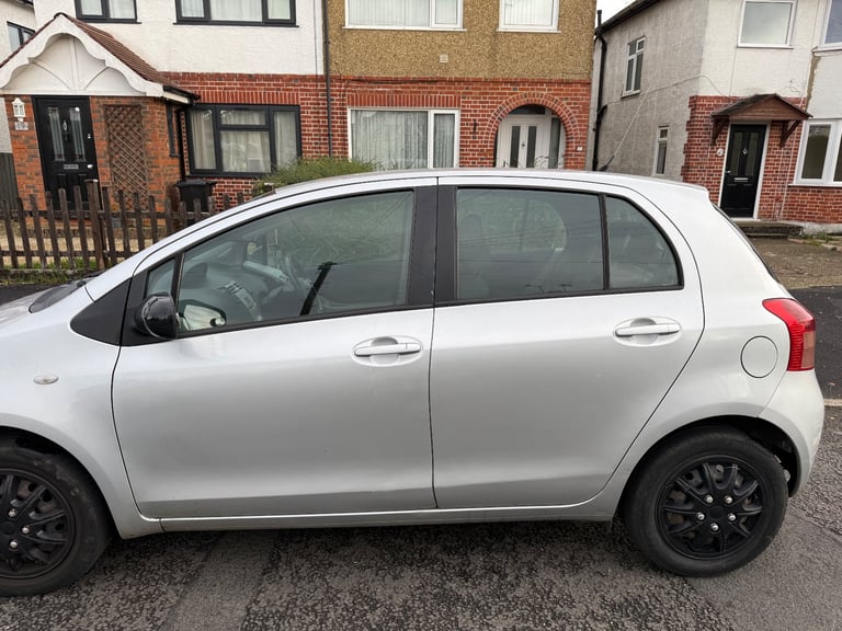 Toyota, YARIS, Hatchback, 2006, Manual, 996 (cc), 5 doors