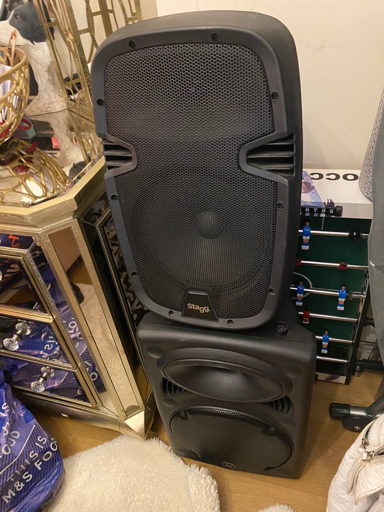 Usb speakers and 2 Mikes 