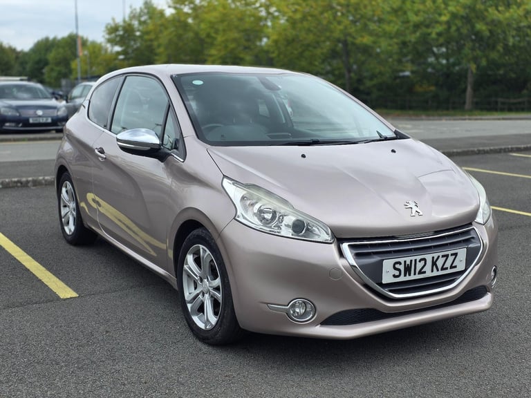 2012 Peugeot 208 1.4 VTi Allure Euro 5 3dr HATCHBACK Petrol Manual