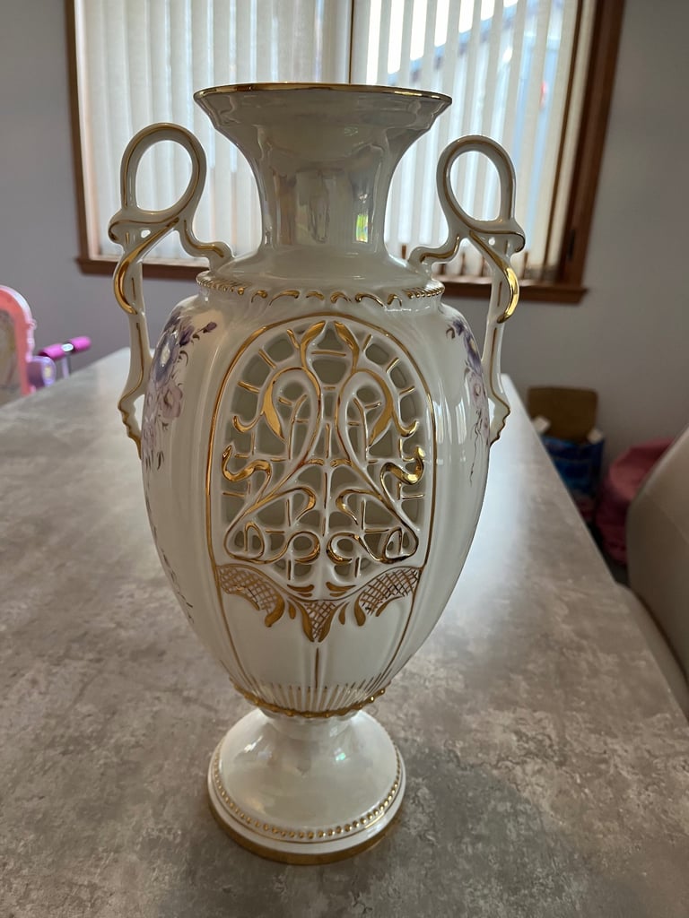 image for Vase