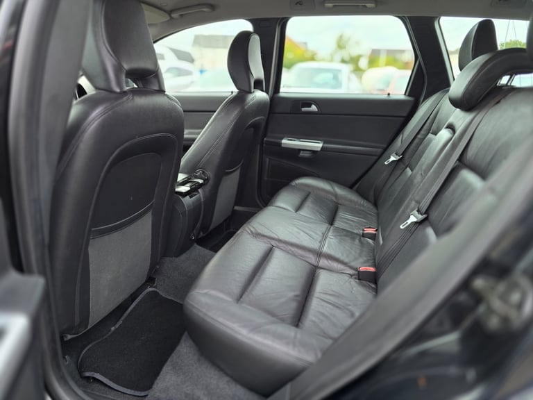 2011 Volvo V50 D3 [150] SE Lux Edition 5dr Geartronic ESTATE Diesel Automatic