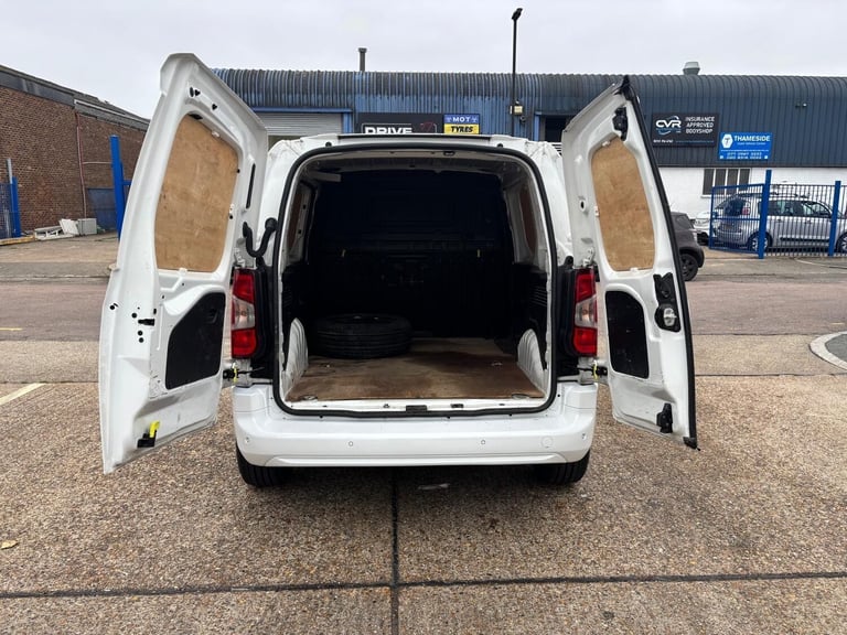 2021 Peugeot Partner 1000 1.5 BlueHDi 100 Professional Van PANEL VAN DIESEL Manual