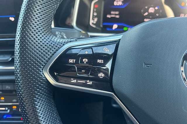 2022 Volkswagen T-Roc 1.5 TSI R-Line 5dr DSG Hatchback Petrol Automatic