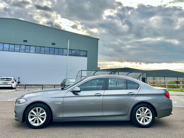 2015 BMW 520D SPORT LCI 190BHP.