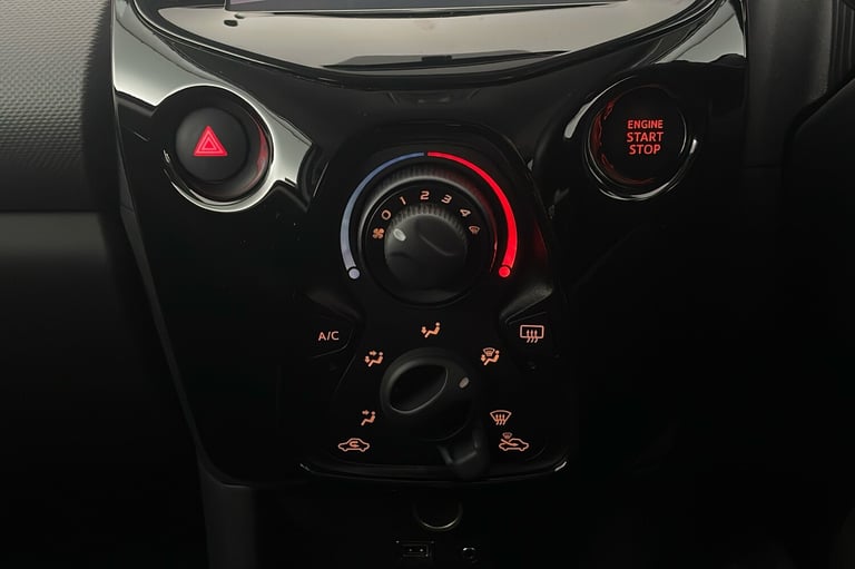  Peugeot 108 1.0 Allure Hatchback 5dr Petrol Manual Euro 6 s/s 72 Ps Petrol